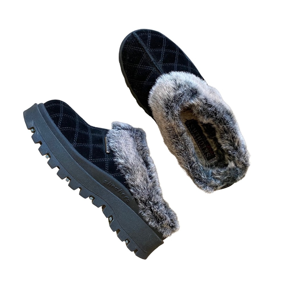 Skechers fuzzy clogs